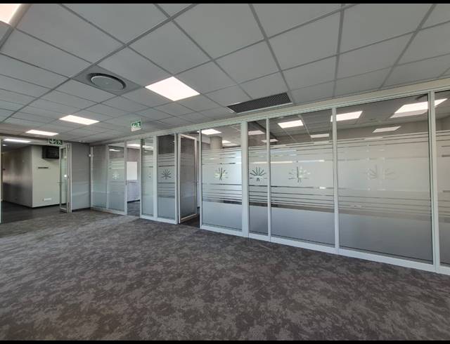 275M² OFFICE TO LET IN ILLOVO